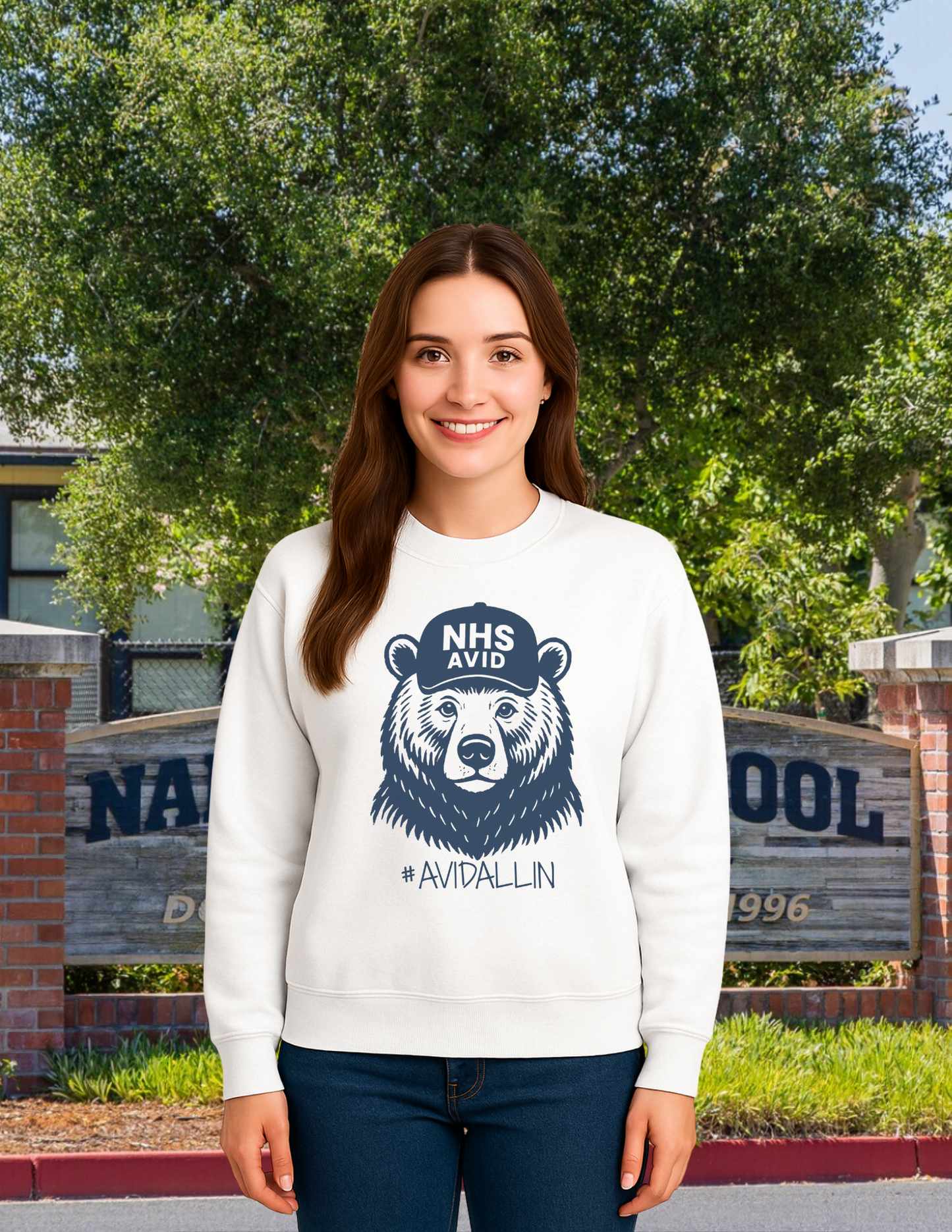NHS Avid Crewneck Pullover