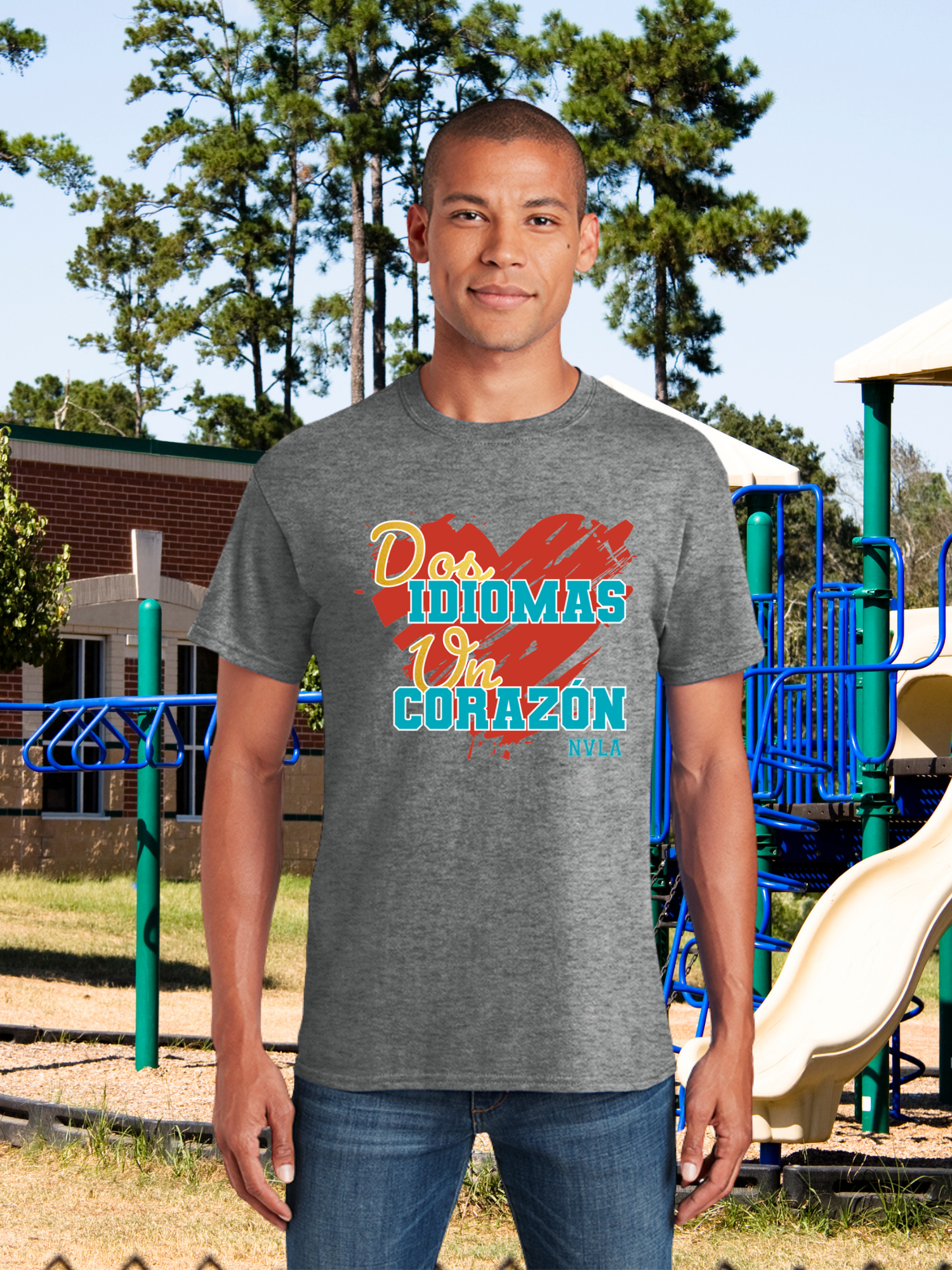 ❤️ Un Corazon Adult Tee